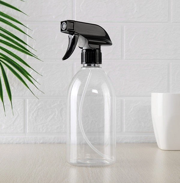 32oz plastic bottle with trigger