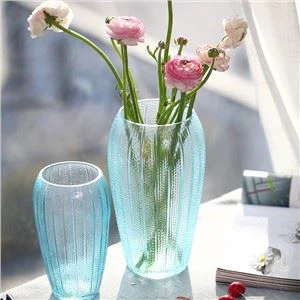 Vase en verre coloré